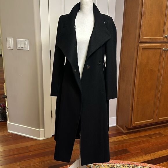 SOLD  - Picture 5 of 17